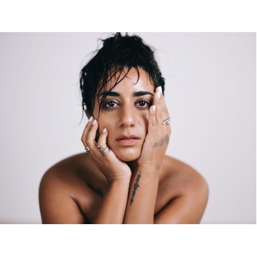 Artist Image - Zoya